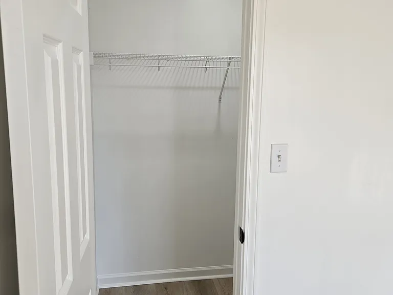 435 Free Stone Ave — Photo 18