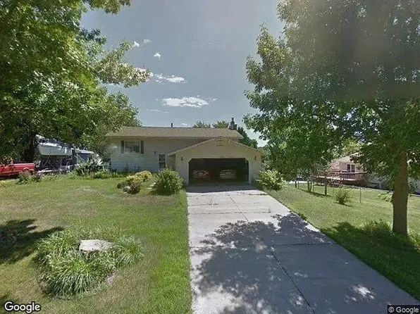 108 Country Ct NE, Byron, MN 55920