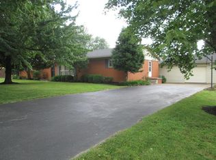 522 Holly Ln, Madisonville, KY 42431