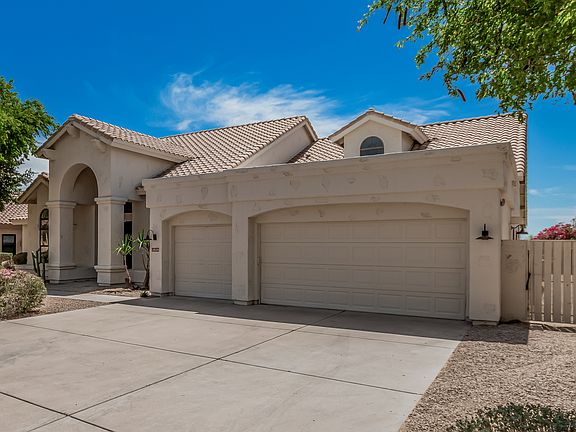 2nd image of 12525 E Lupine Ave #1