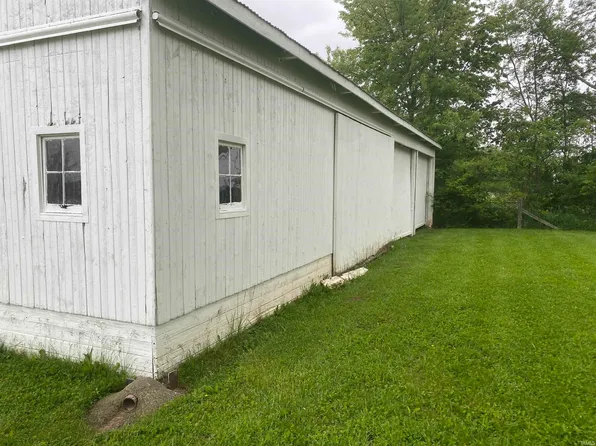 8300 S 800 E, Selma, IN 47383