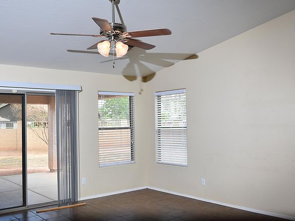 3rd image of 2432 W Maldonado Dr