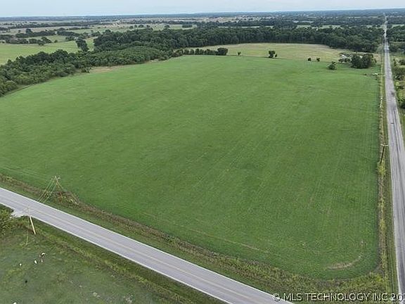 4th image of 1 N 4030th Rd