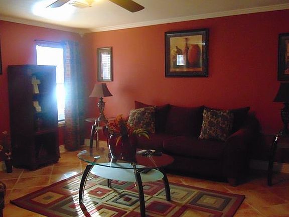 4th image of 605 Margaret Lee St