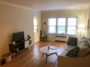 5429 W Martin Dr APT 204, Milwaukee, WI 53208