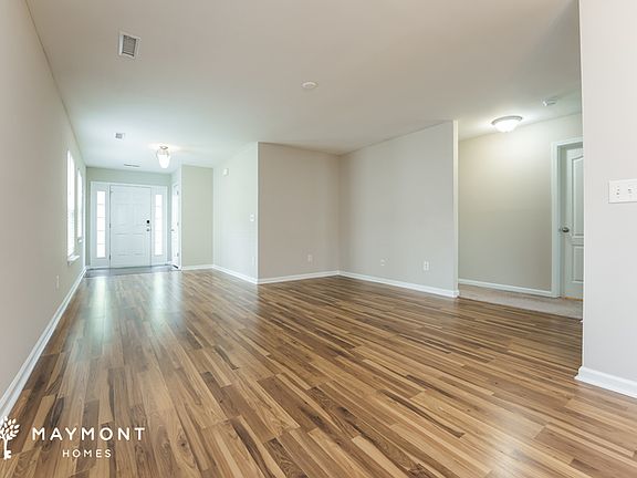 5th image of 154 Tyger St