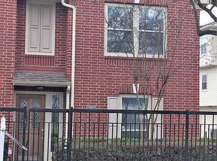 902 Memorial Heights Dr, Houston, TX 77007