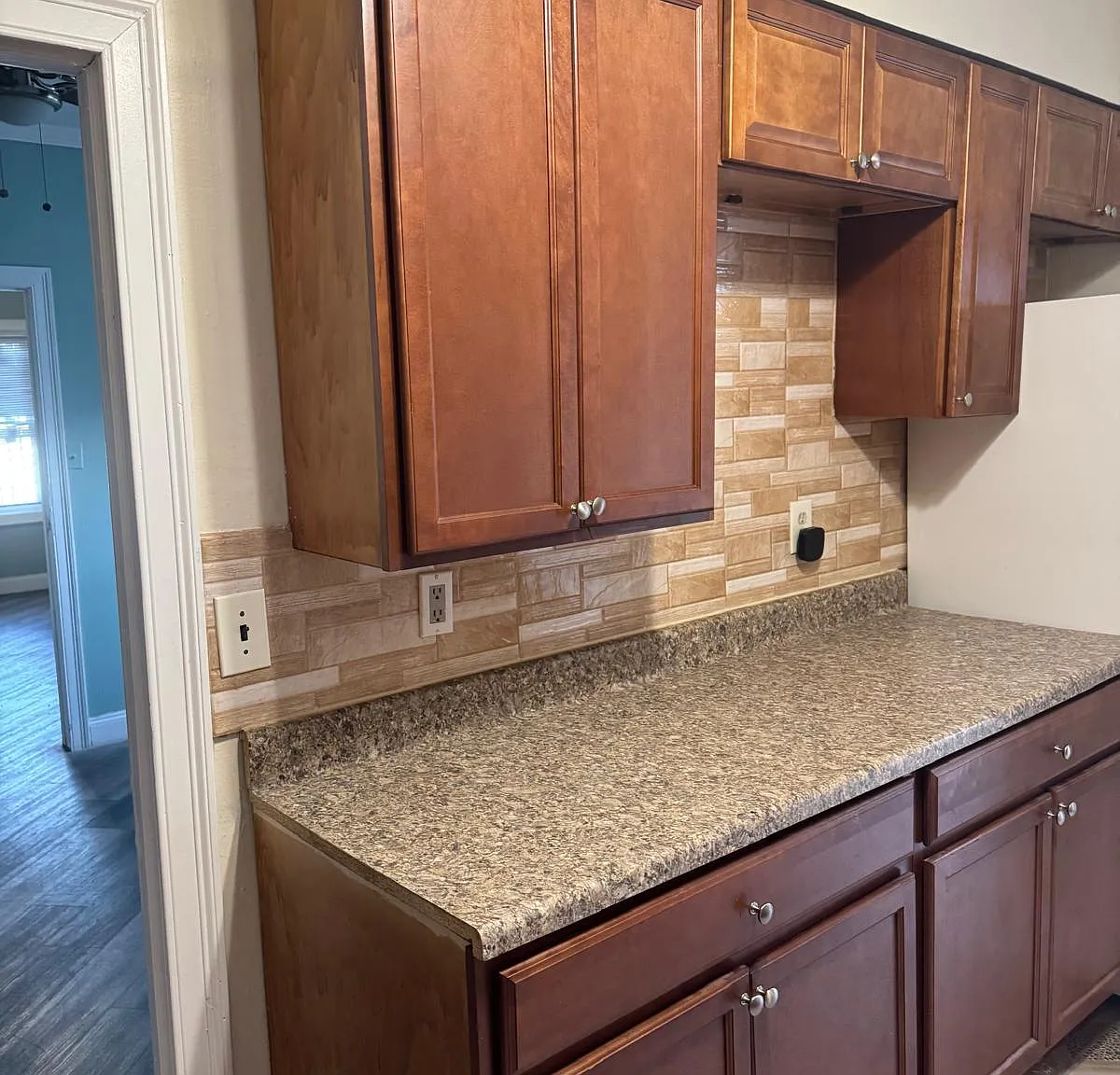 4311 De Reimer Ave — Photo 3