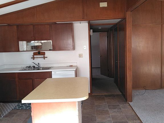 3rd image of 522 N 2nd Ave #522
