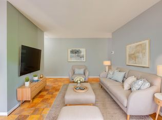 3433 Mount Pleasant St NW APT 302, Washington, DC 20010