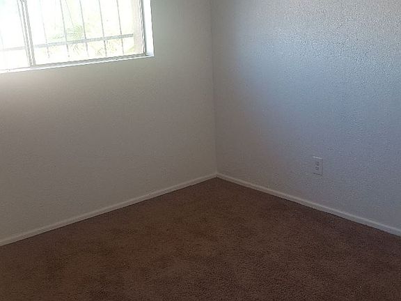 bedroom2