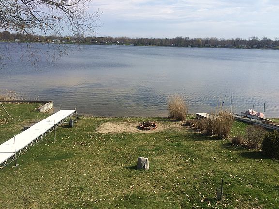 Rollaway dock- 4 years old 