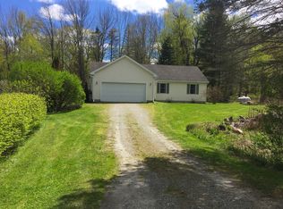 51 Church St, Hinsdale, MA 01235