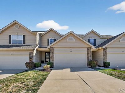 2292 Bay Tree Dr, Saint Peters, MO, 63376