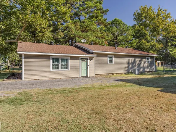 330 N Davis St, Manila, AR 72442