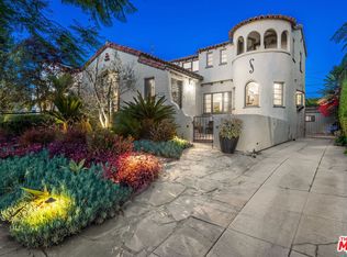 1306 Carmona Ave, Los Angeles, CA 90019