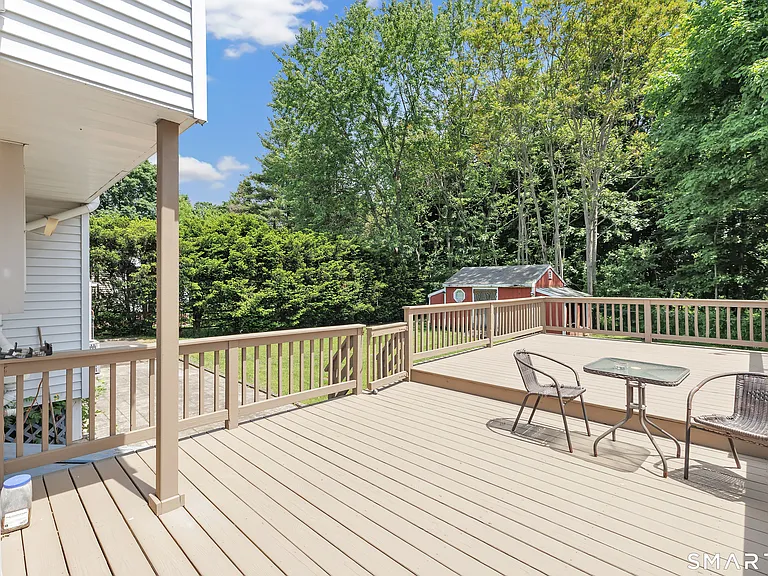 66 Washington Rd — Photo 10