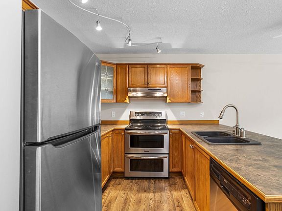 4th image of 378 Esplanade Ave #123