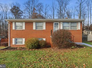 13010 Kerrydale Rd, Woodbridge, VA 22193