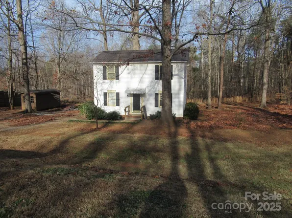 3487 Mission Dr, Lincolnton, NC 28092