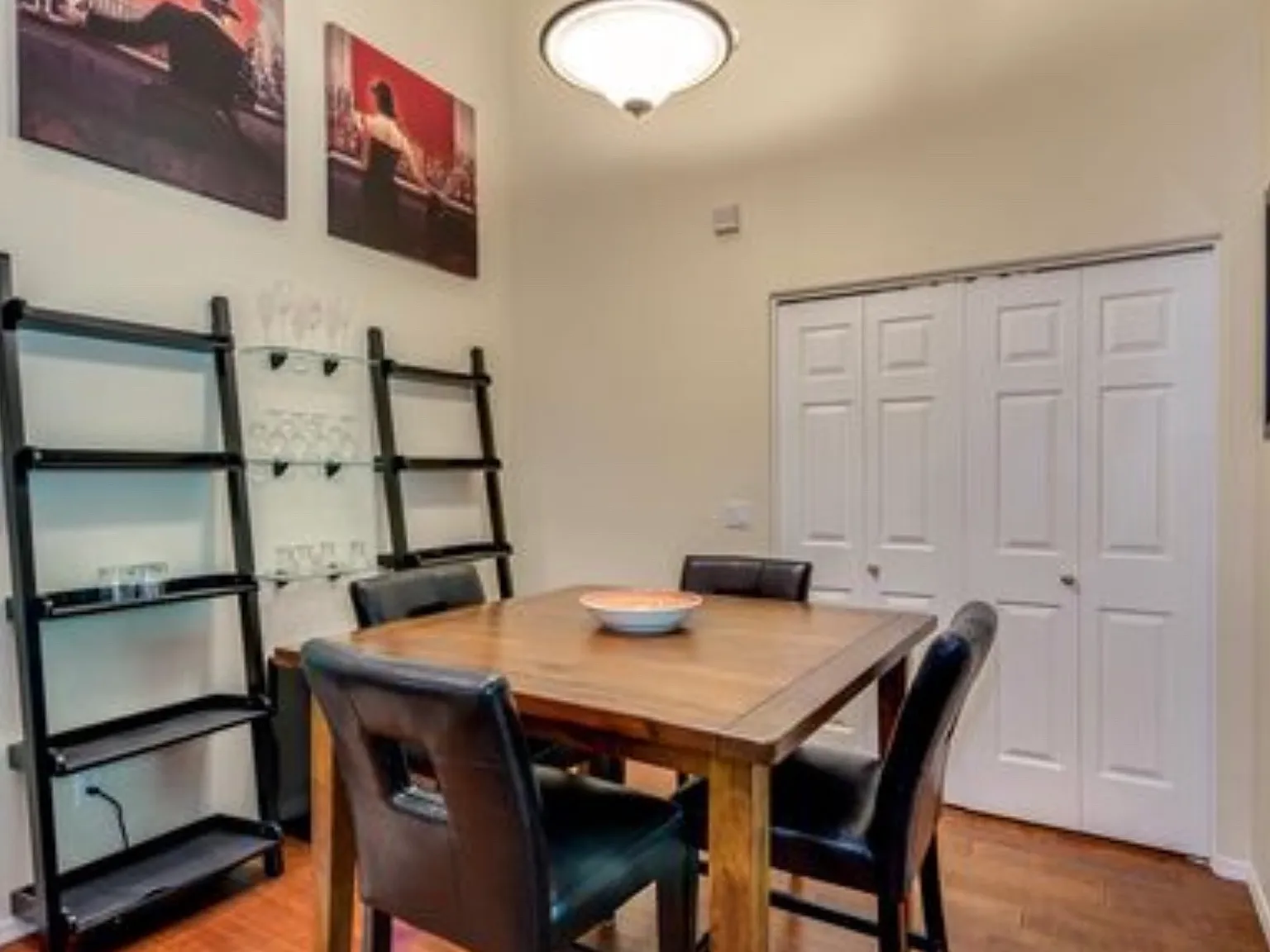 2 bed, 1397 sqft, $2,400 — Photo 3