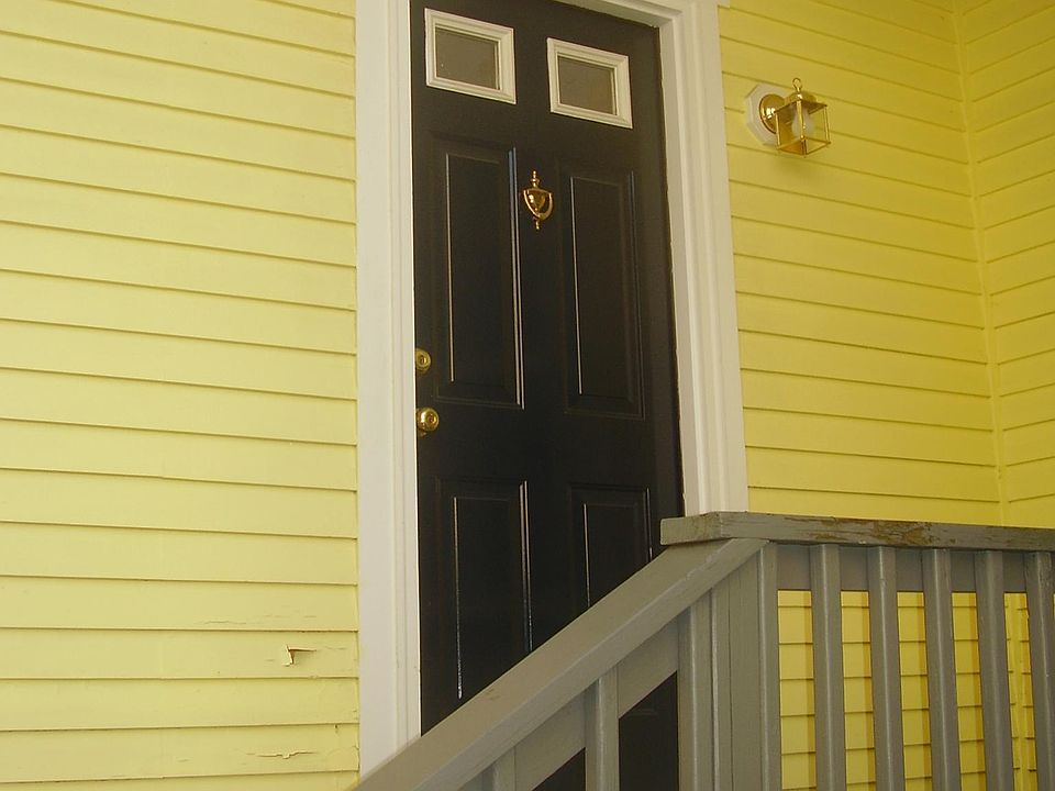2nd image of 88 Mill St APT 4