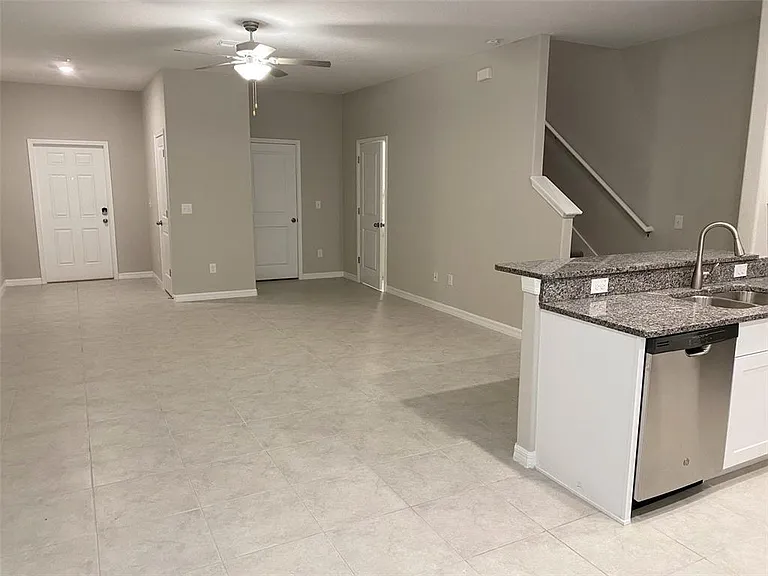 8533 Reedville St — Photo 16