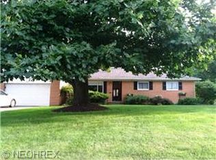 770 Radford Dr, Highland Heights, OH 44143