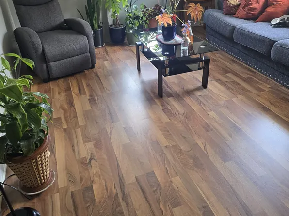 4100 Milan Ave SW, Wyoming, MI 49509