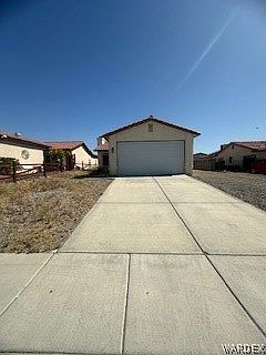 1st image of 1670 Ash Avenue