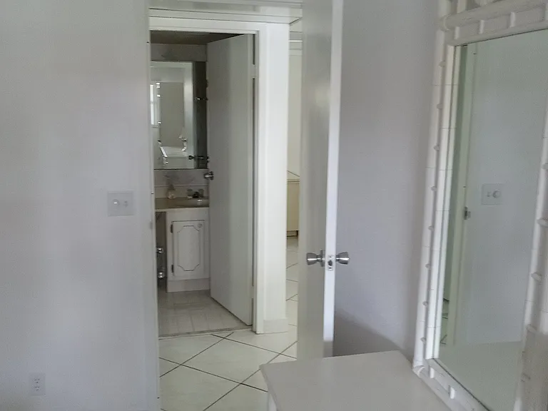 209 Waterford Cir #I — Photo 12