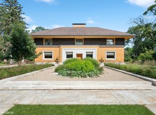 515 Auvergne Pl, River Forest, IL 60305