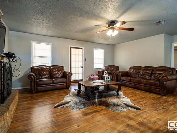 2nd image of 1801 Dove Creek Dr