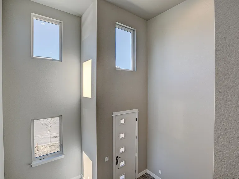 817 Cherokee Dr — Photo 24