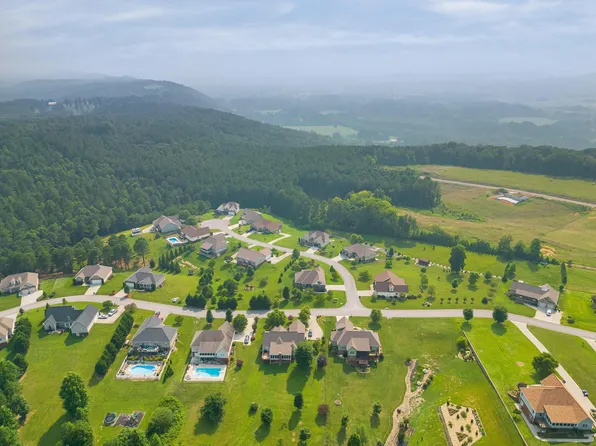 275 Talons Ridge Rd NW #10, Cleveland, TN 37312