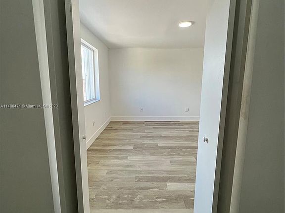 4th image of 7211 W 24th Ave