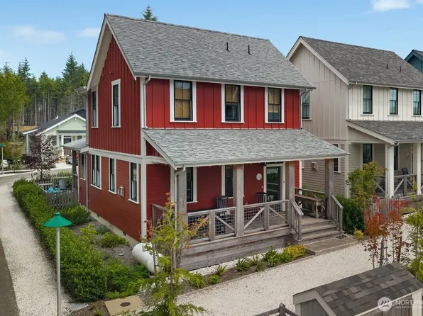 445 E Compass Street, Pacific Beach, WA 98571