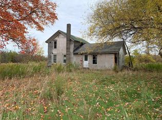 8271 County Route 8, Cape Vincent, NY 13618