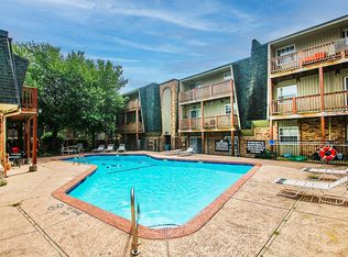 Retreat at Seven Trails, Ballwin, MO 63011