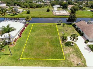 97 Medalist Rd, Rotonda West, FL 33947