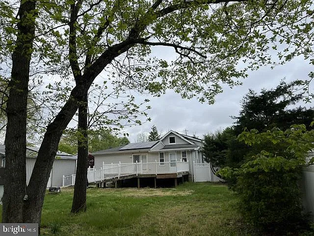 112 1st Ave — Photo 5