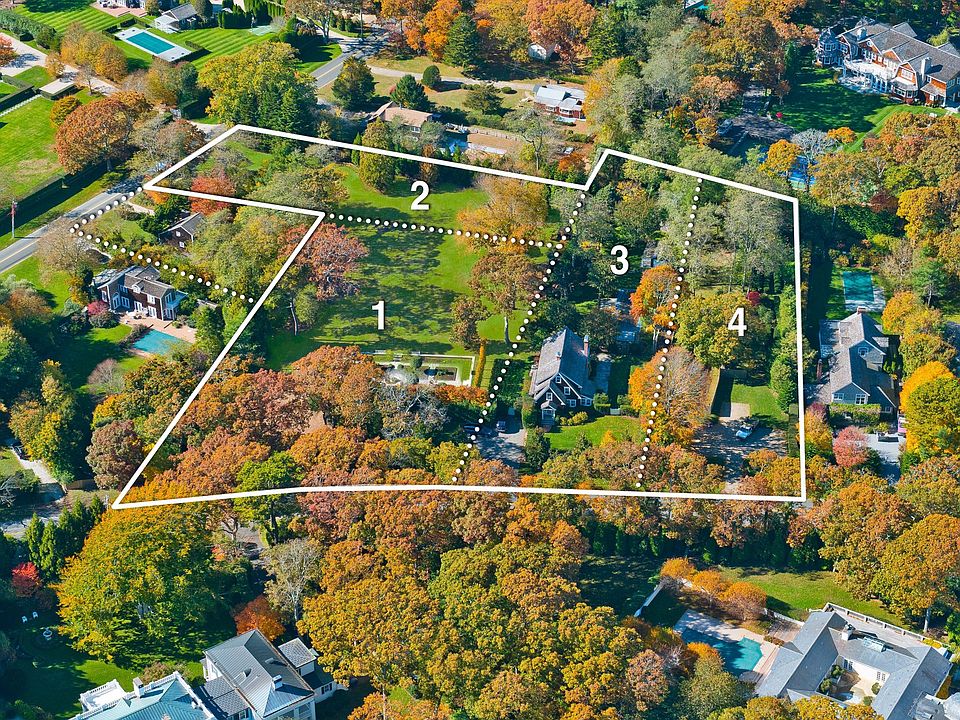 2nd image of 19 Wainscott Stone Rd