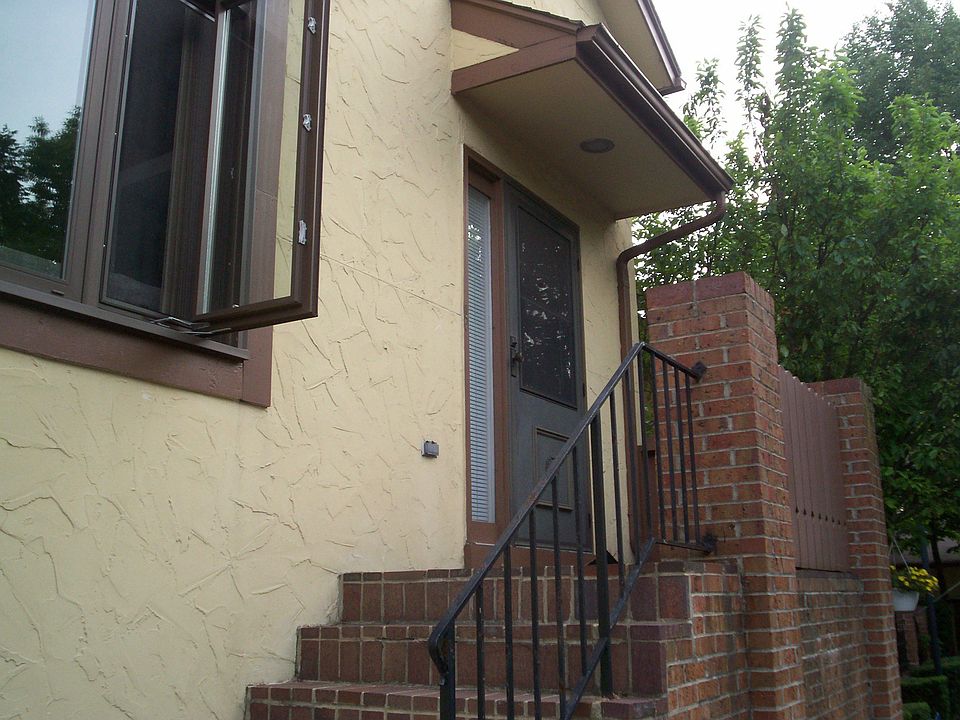 1st image of 1211 Chevington Ct