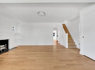 1960 E 21st St, Brooklyn, NY 11229