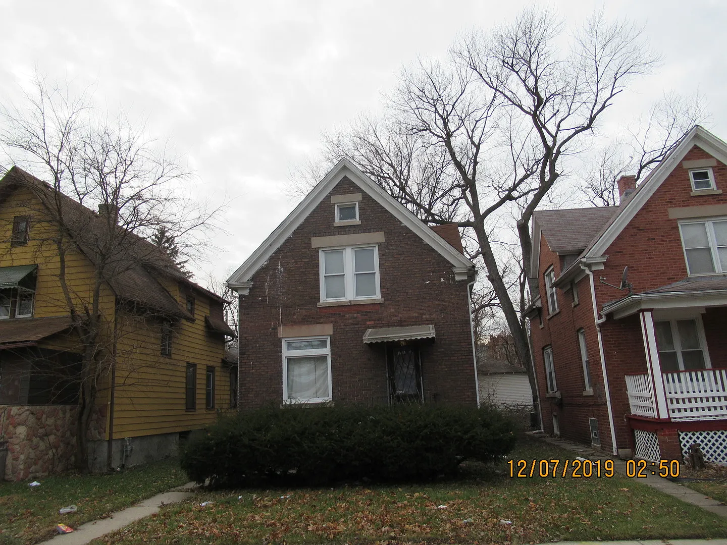 11942 S Harvard Ave photo 1
