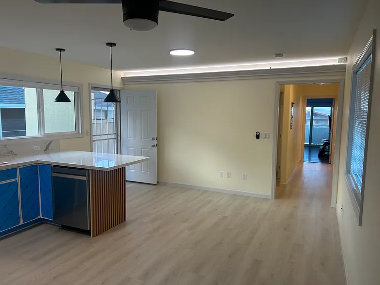 1627 Paula Dr #1 — Photo 2