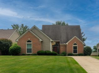 1897 Stonebridge Dr N, Ann Arbor, MI 48108