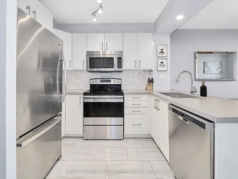 1625 Pickering Pkwy #808 — Photo 8