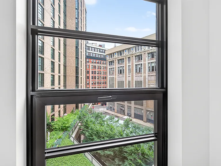 580 Washington St #5E — Photo 18