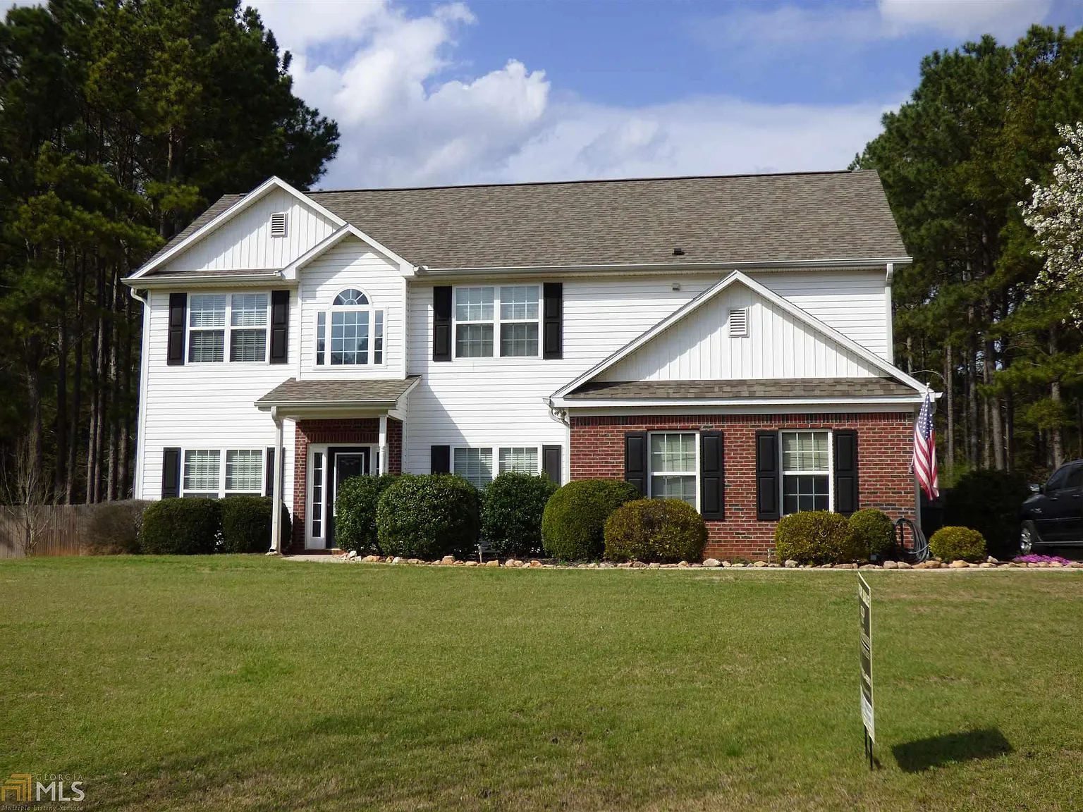 411 Allison Dr photo 1